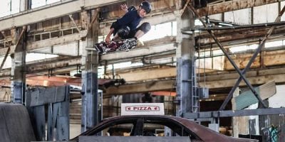UPDATE: Tony Hawk Skates the Warehouse From ‘THPS1’