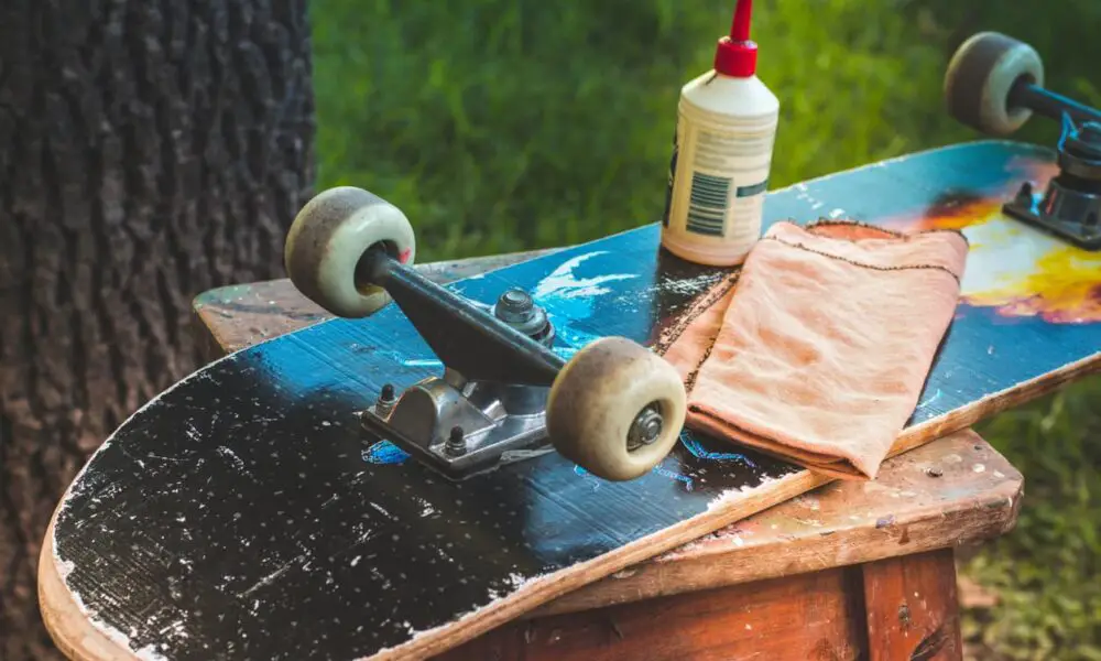 How to Maintain Your Longboard – Handy Tips For Longboarders