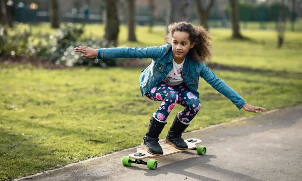 Best Skateboard For 8 Year Old Kids – Reviews & Buying Guide