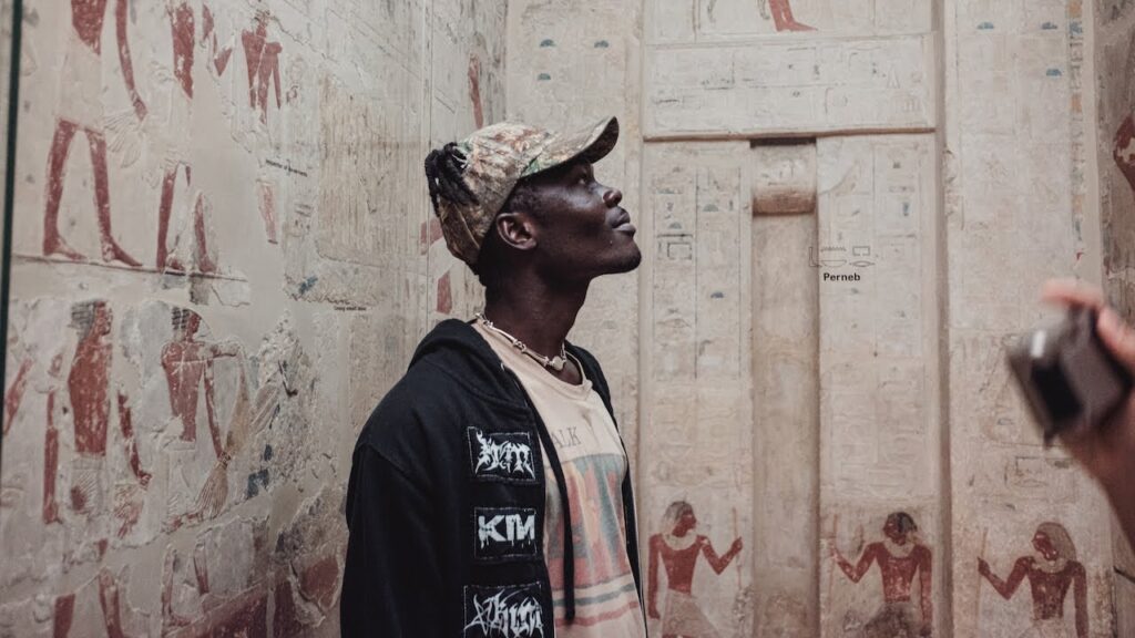 Hang Out with Akwasí Owusu